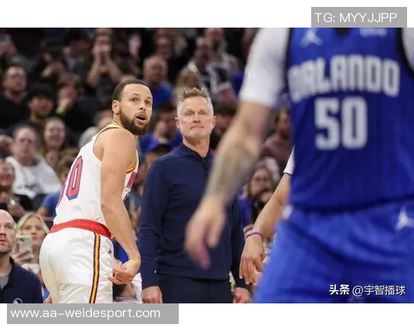 科尔谈库里缺阵球队表现三分球只是吉米多样进攻的一个选择