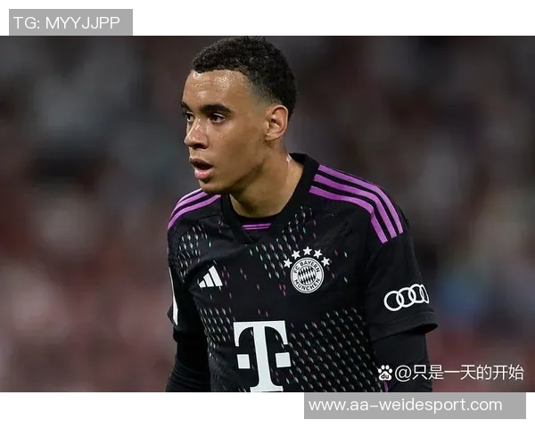 穆西亚拉今日完成个人训练状态回暖但出战科隆仍存疑虑