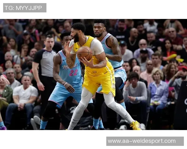 皮尔斯建议湖人做出关键决策里夫斯换浓眉助力争冠之路