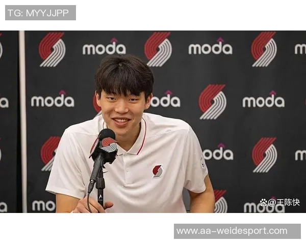 杨瀚森每次触球引观众欢呼应该将比赛用球归他所有