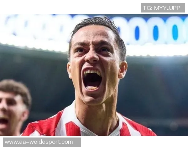 罗马有意同时引进齐尔克泽与拉斯帕多里加强阵容深度